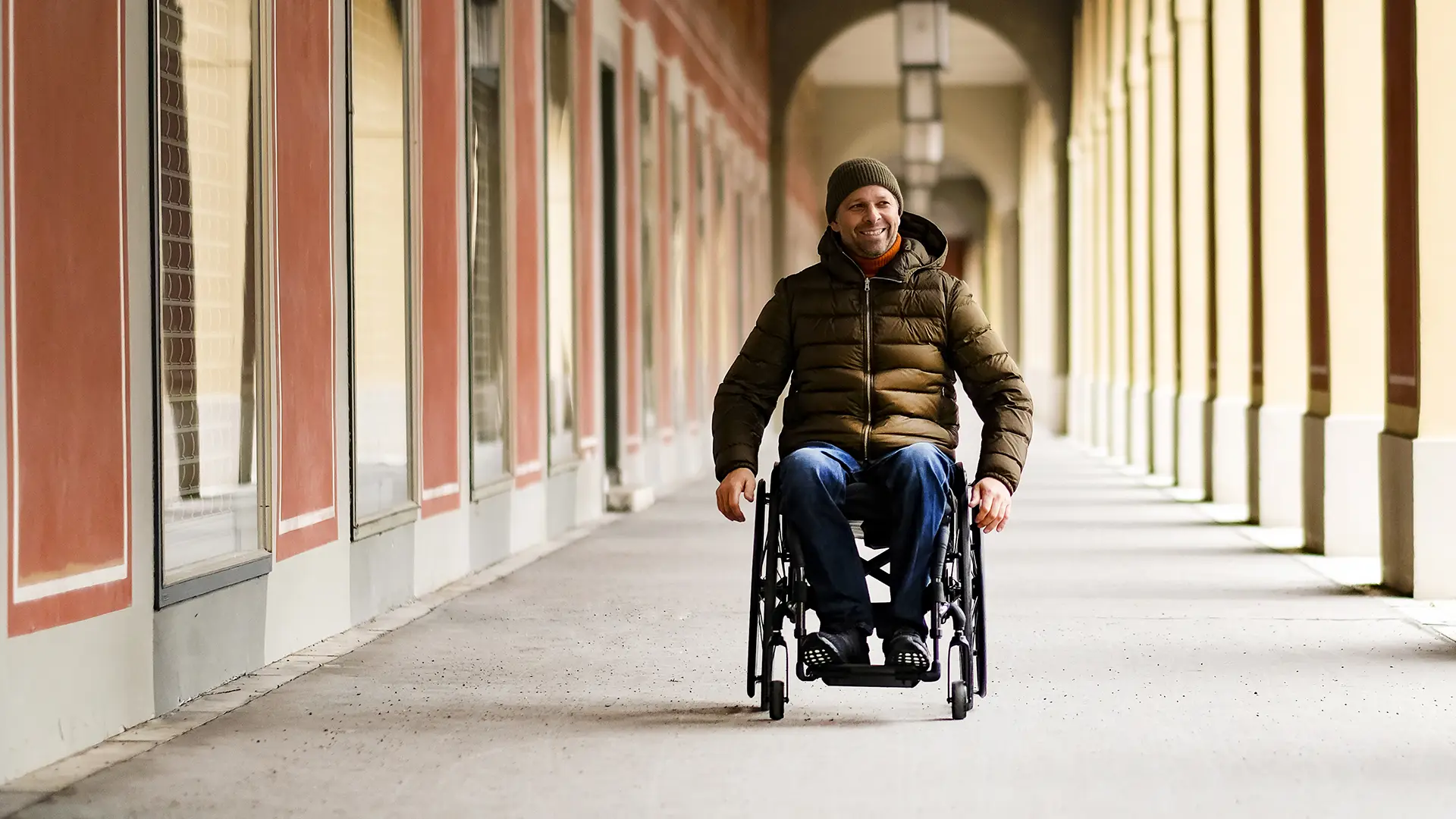 Introducing the QUICKIE QS5 X - a smooth folding, lightweight wheelchair